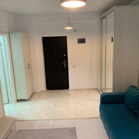 Apartament Cu Regim Hotelier Militari Residence Helen Chiajna Екстер'єр фото